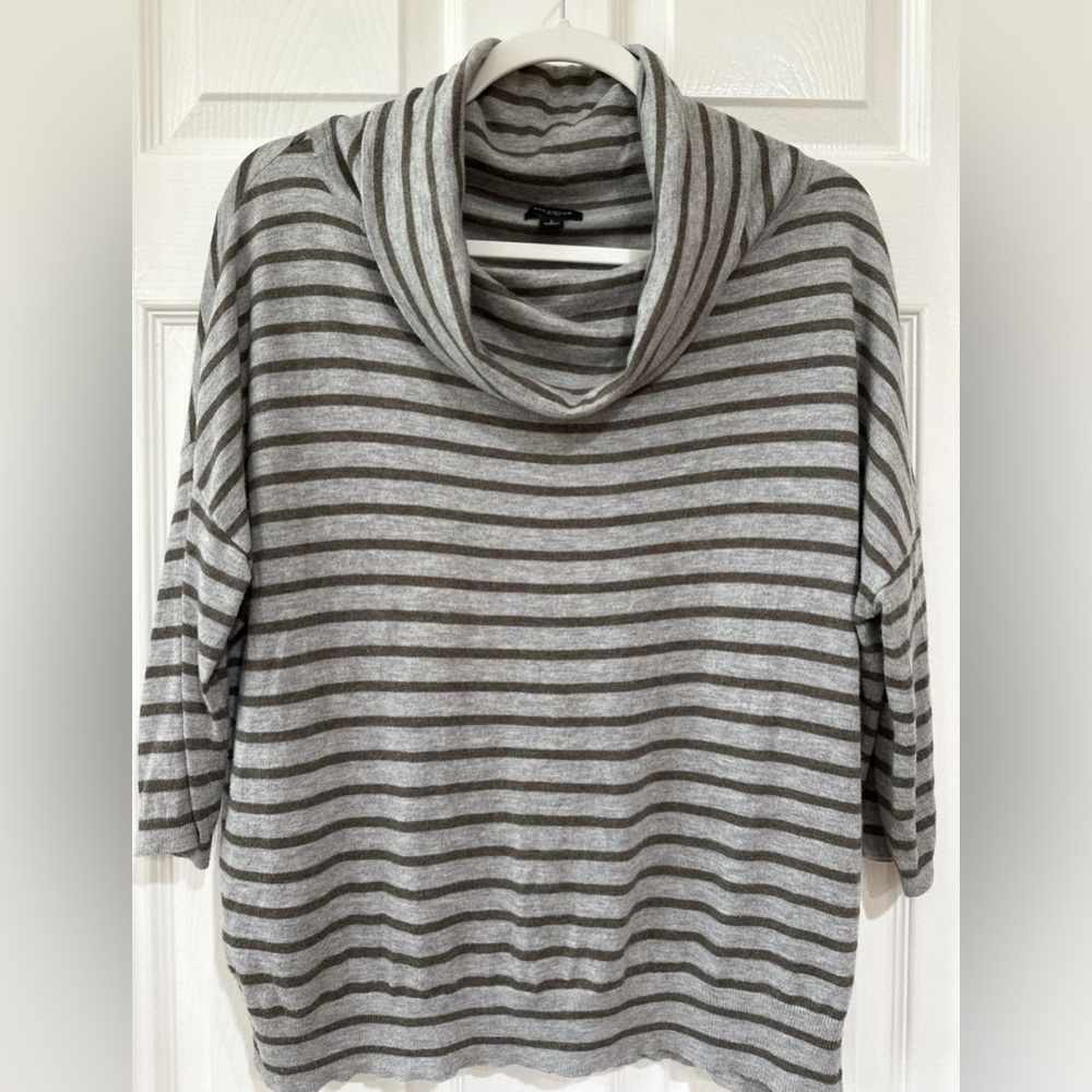 Ann Taylor Women's L Cashmere Blend Cowl Neck Short Sleeve Sweater Gray Stripe